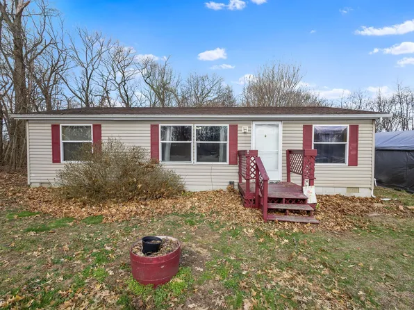 7255 S 300th Rd W, North Judson, IN 46366