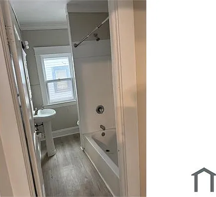 11903 Fairport Ave — Photo 18
