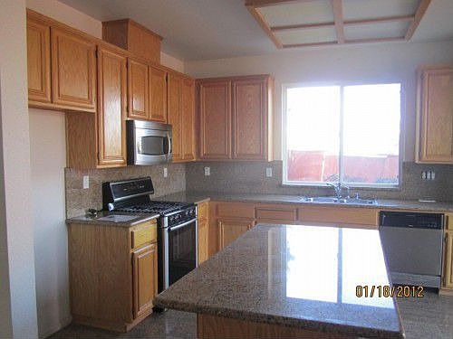 4th image of 2463 Woodhill Dr