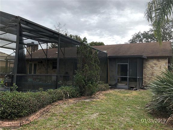 4th image of 902 Millenbeck Ave