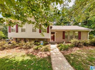 545 Overhill Rd, Pelham, AL 35124