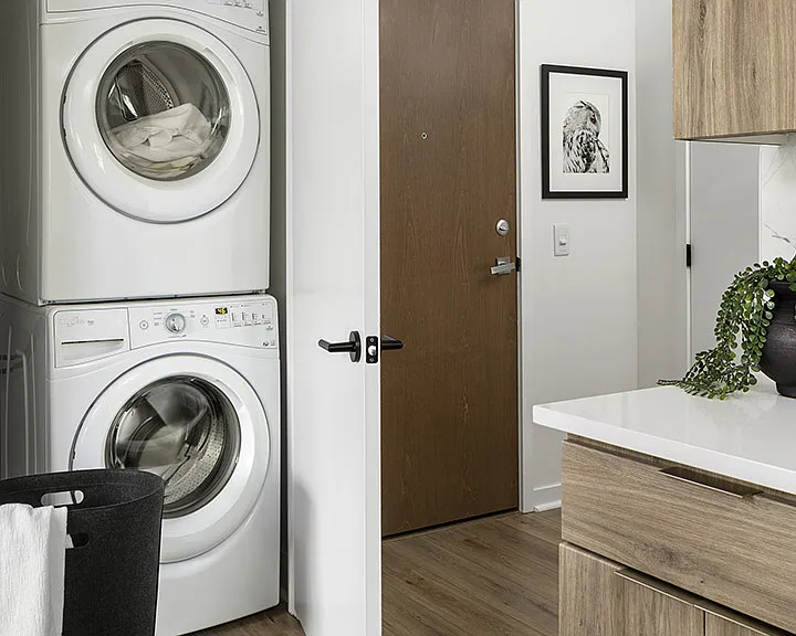 Apartment with In-Home Washer and Dryer.