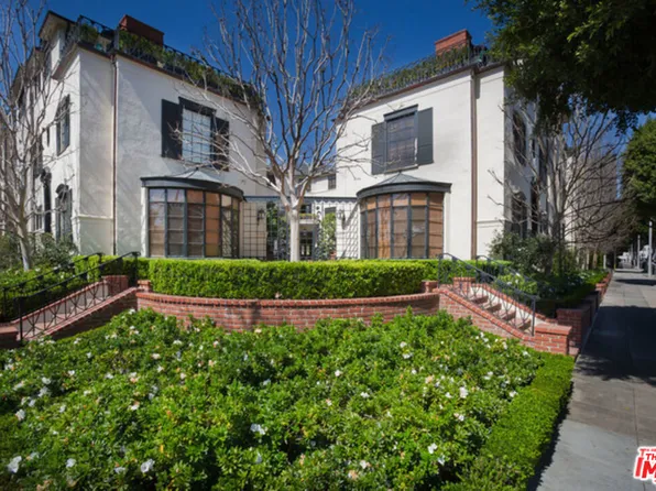 155 S Rodeo Dr, Beverly Hills, CA 90212