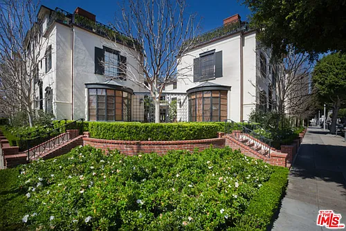 155 S Rodeo Dr Photo 1