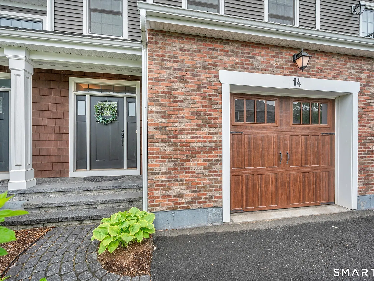 3 bed, 2.5 bath, 1930 sqft, $4,000 — Photo 3