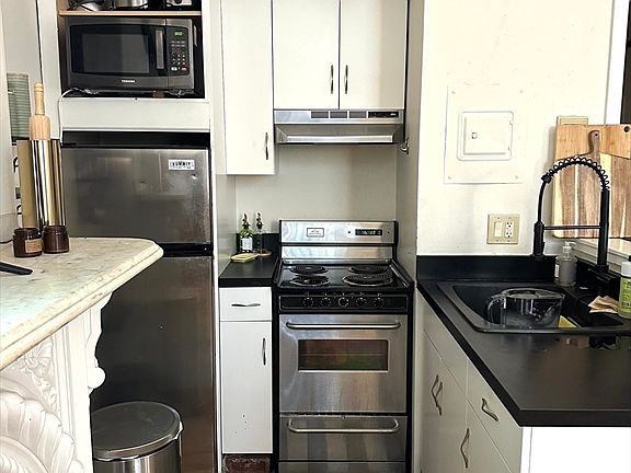 5th image of 701 Massachusetts Ave #A13