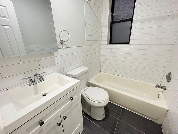 5th image of 163 Bergen Ave #1C