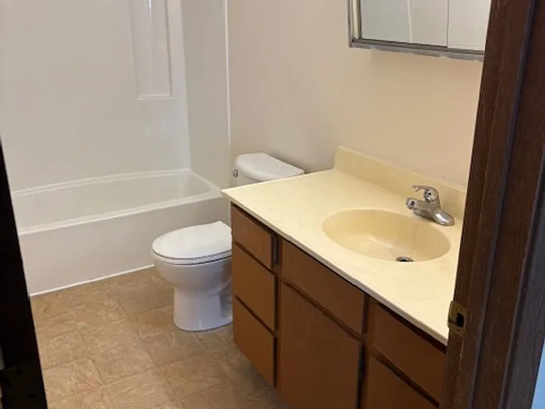 1532 Northway Dr — Photo 9