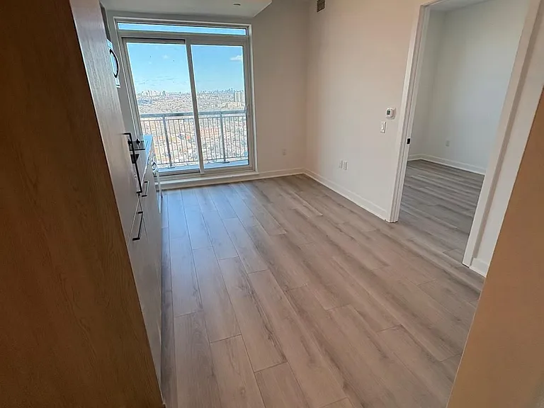 1185 Dupont St #2506 — Photo 4