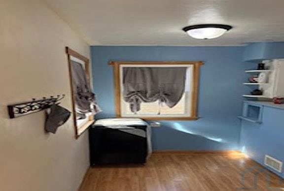 3rd image of 218 N 6th St