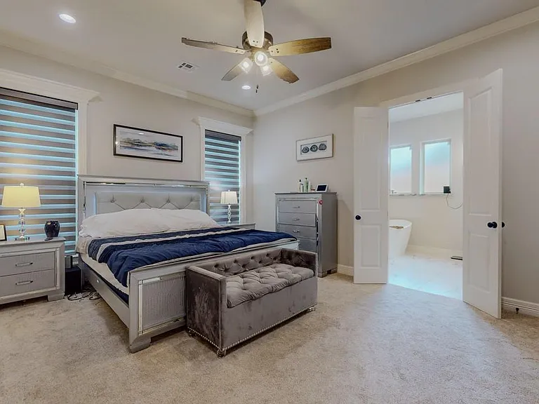 112 Pindo Palm Dr — Photo 22