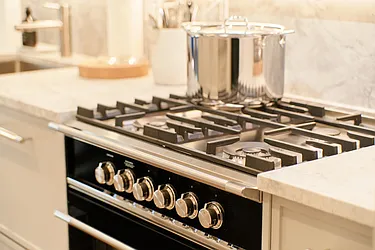 Rented by Living New York