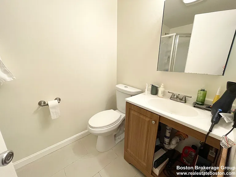 73 Gainsborough St — Photo 6
