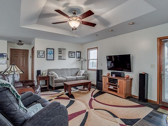 4th image of 2915 Oak Hill Rd