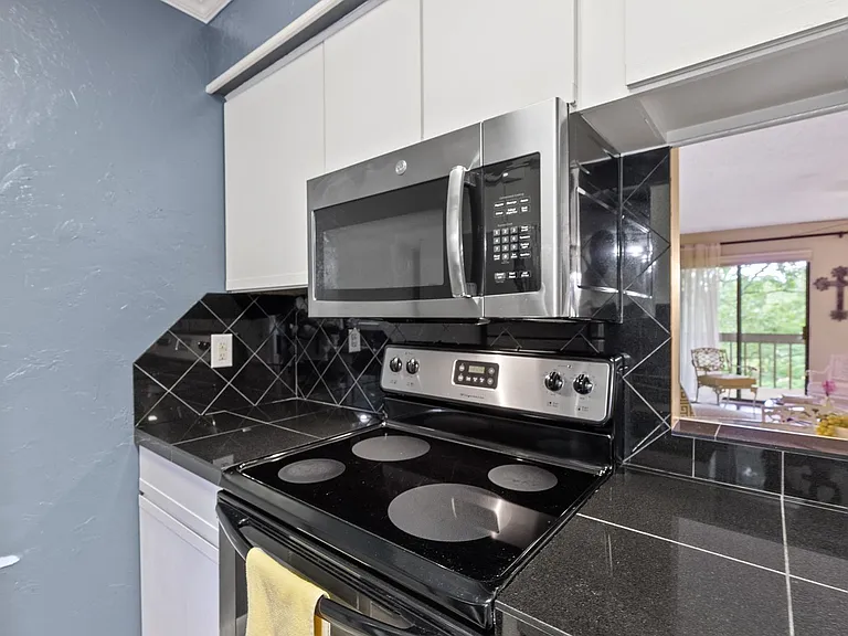1201 N Pierce St #46 — Photo 8