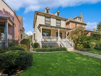 2554 N Bernard St, Chicago, IL, 60647
