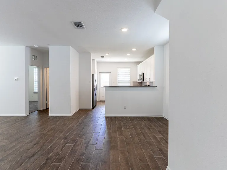 308 Redonda Dr — Photo 4
