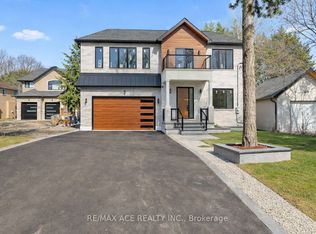 5 Larwood Blvd, Toronto, ON