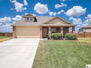 1404 Doncaster Dr, Seguin, TX 78155