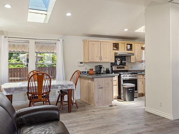 2nd image of 12044 Royal Rd Space 121