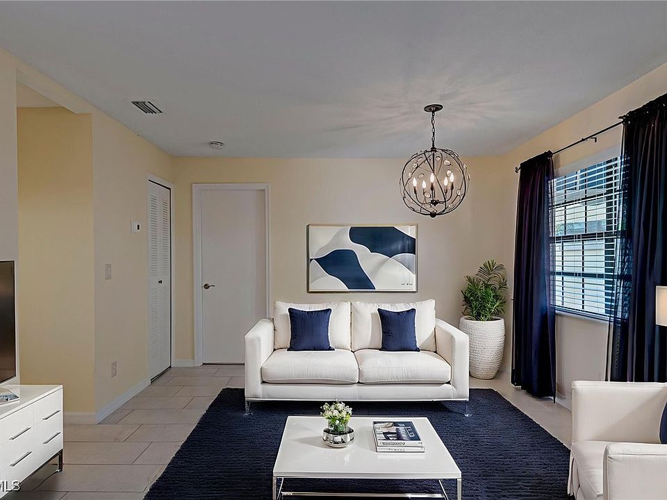 9599 Halyards Ct APT 13, Fort Myers, FL 33919 | MLS #2026003152