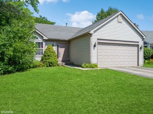 1994 N Karen Ln, Round Lake Beach, IL