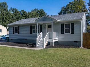 3014 Davison Ave, Hopewell, VA 23860