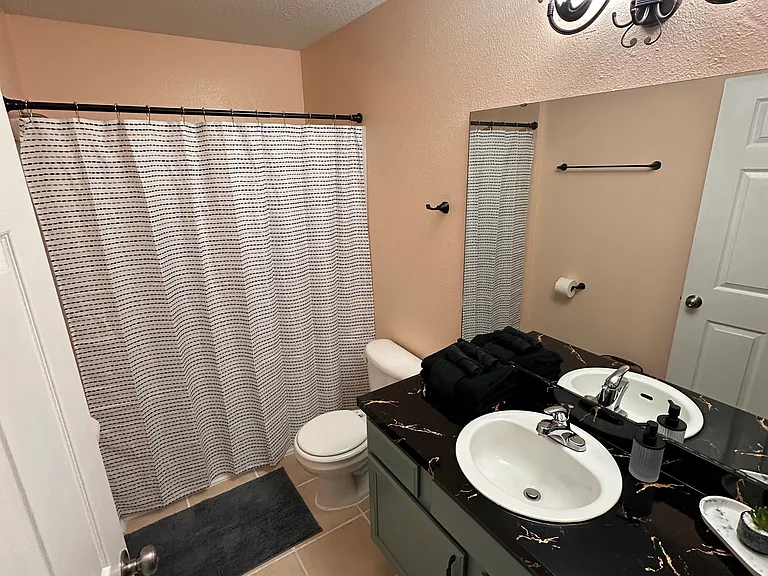 3640 Kirkpatrick Cir #14 — Photo 9