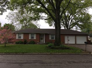 20 E Mission St, Marshall, MO 65340