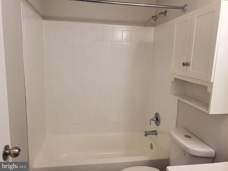 13524 Bentley Cir — Photo 6