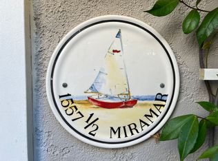 1557 1/2 Miramar Dr, Newport Beach, CA 92661