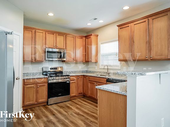 5th image of 129 Arctic Ridge Way