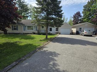 3539 W Caro Rd, Caro, MI 48723