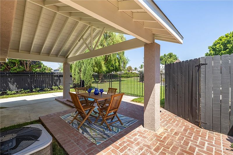 Listing photo 47 of 60