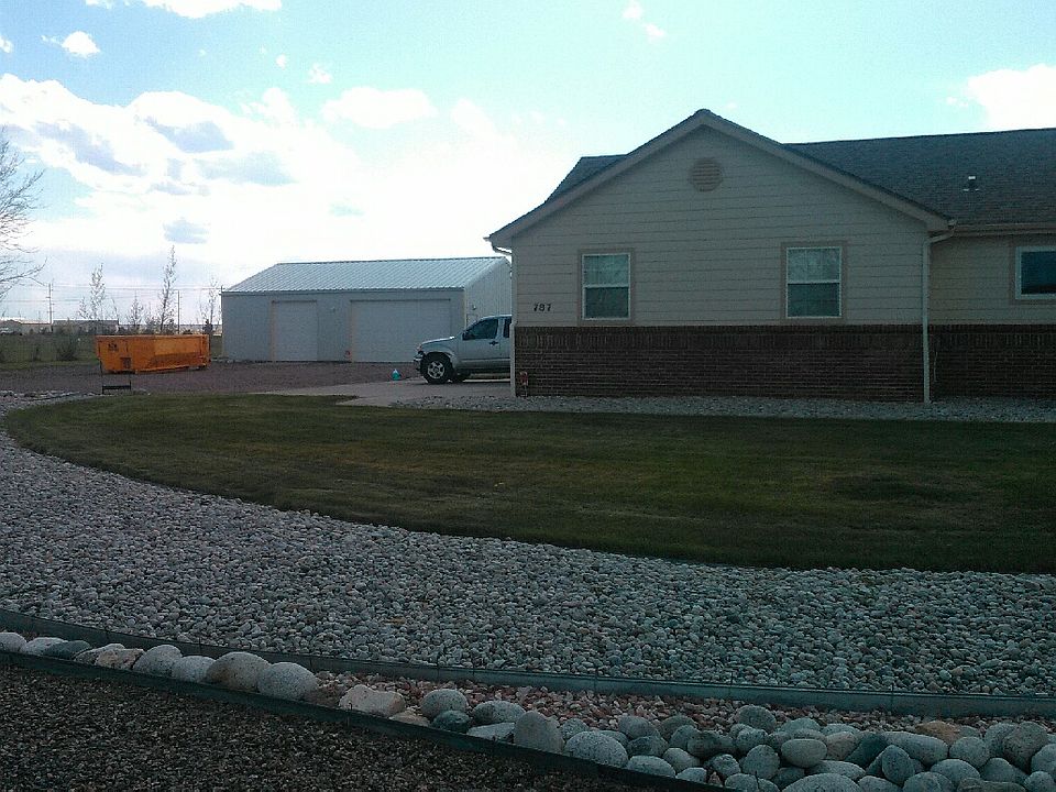2nd image of 787 Cherokee St