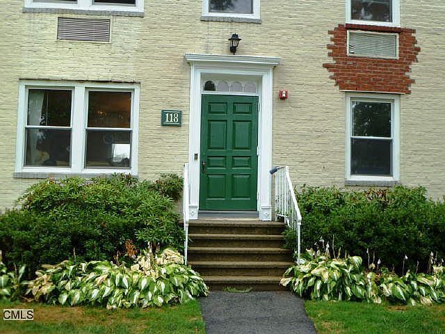 1st image of 118 Woodside Grn APT 2A