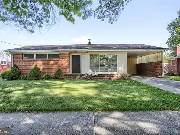 617 E Pine St, Palmyra, PA 17078