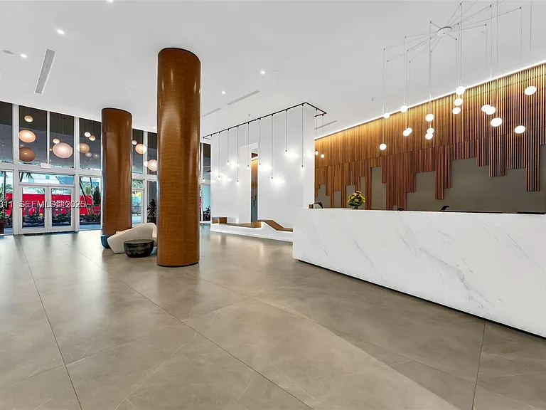350 S Miami Ave #1301 — Photo 11