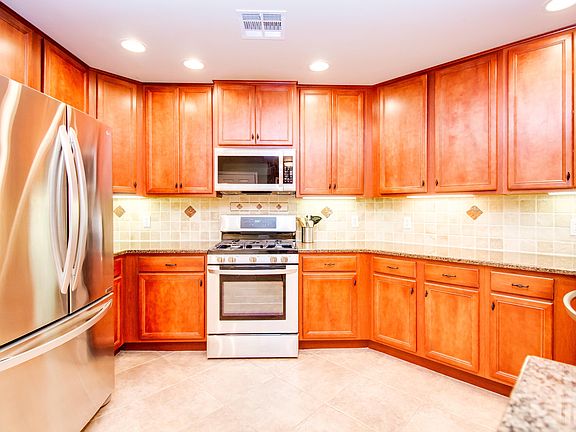 3rd image of 5450 E Deer Valley Dr Unit 2218
