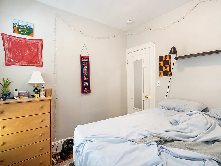 27 Paulina St #1 — Photo 18