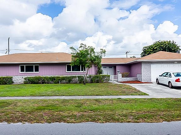 4th image of 337 S Sequoia Dr