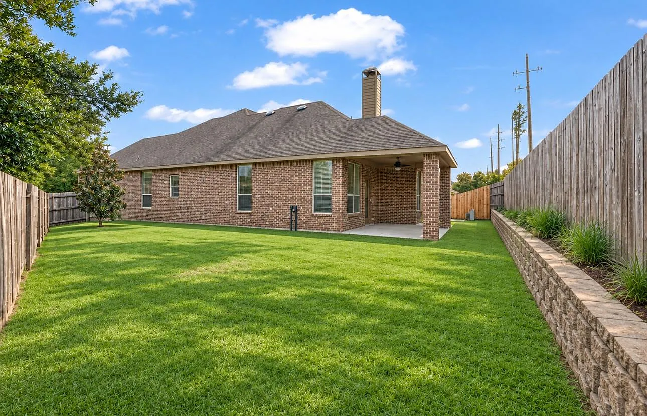 4 bed, 3.5 bath, 2688 sqft, $2,700 — Photo 4