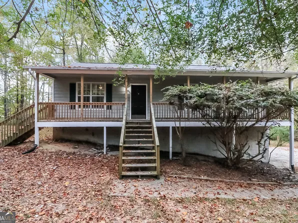 215 Shadow Wood Dr, Douglasville, GA 30134