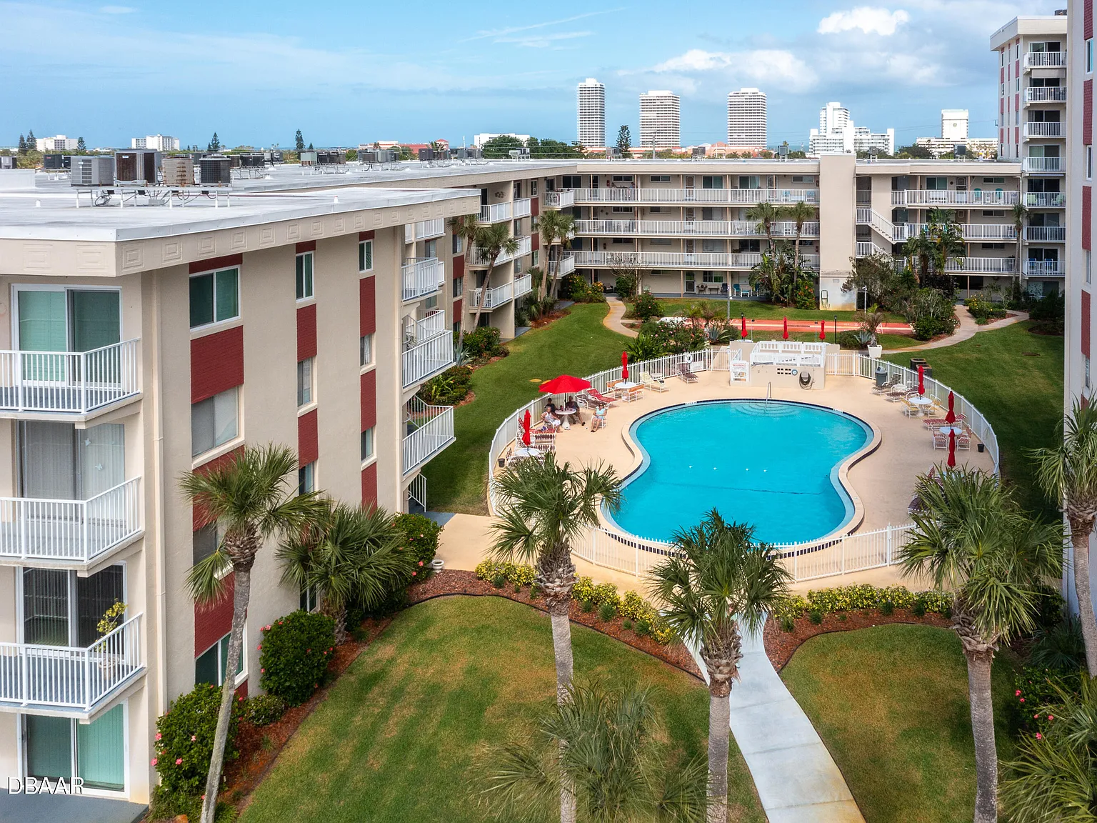 1 bed, 1.0 bath, 710 sqft, $1,295 — Photo 1