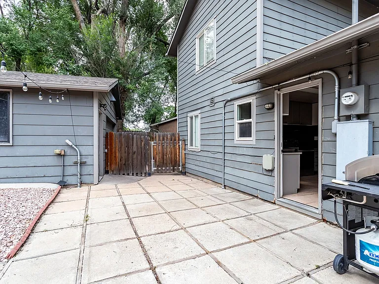 1005 Norwood Ave — Photo 27