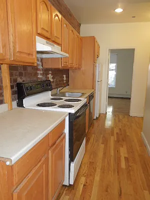 Rented by Washington Realty Corp. | media 21