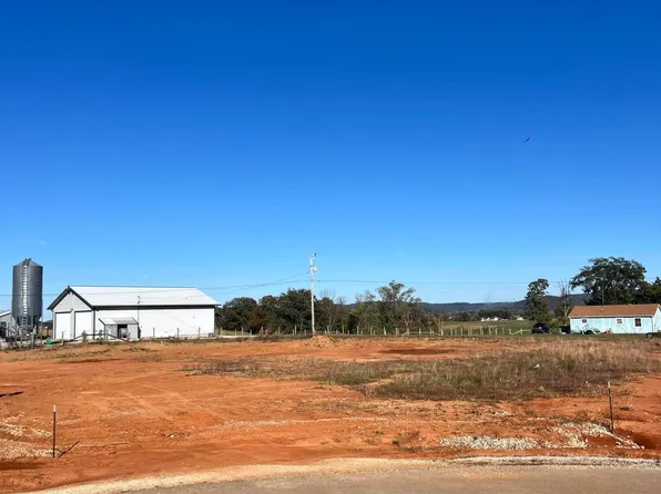 432 Bears Way, Monticello, KY 42633