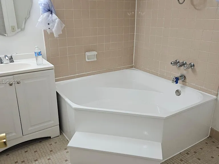 8460 SW 156th Pl #702 — Photo 11