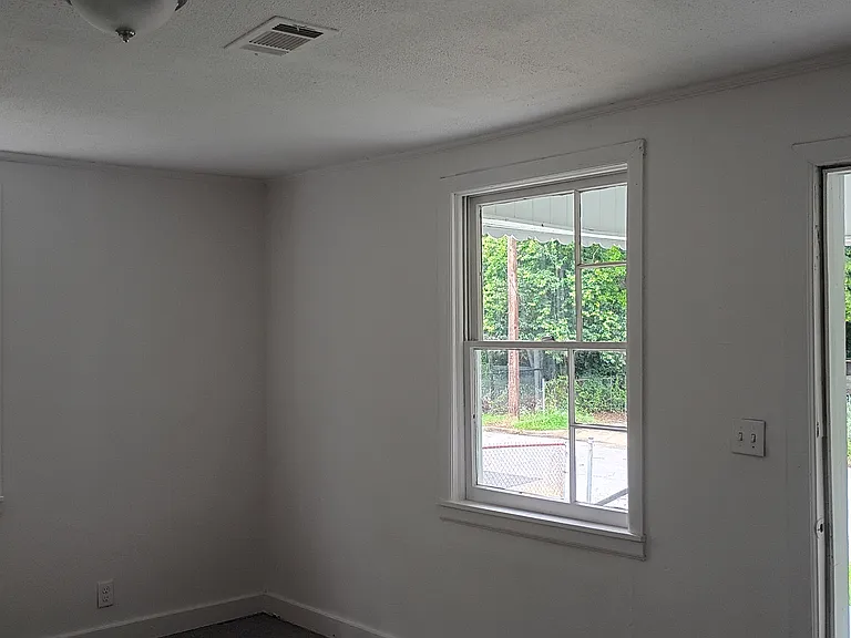 569 Grenada Ter — Photo 12
