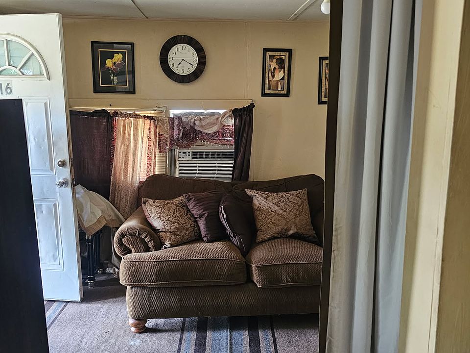 1st image of 116 Pine Island Dr